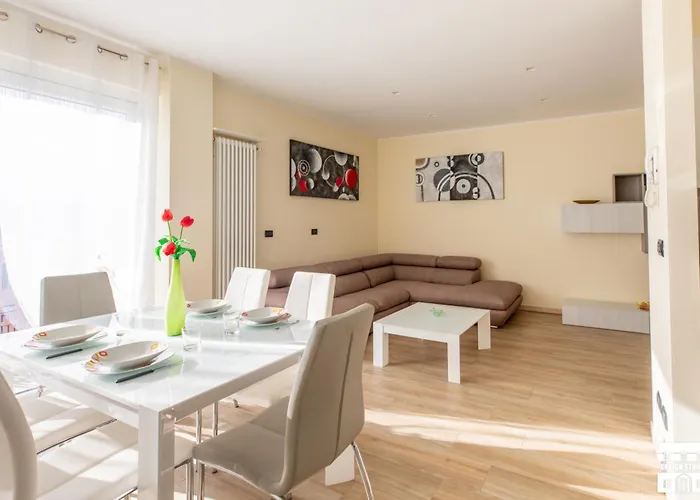 Casa Mia By Design Διαμέρισμα Colico