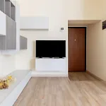 Casa Mia By Design Διαμέρισμα Colico